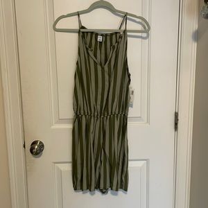 NWT old navy romper